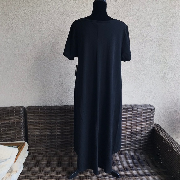 LuLaRoe Solid Black Carly Dress Hi Low Textured 2X - Picture 3 of 7